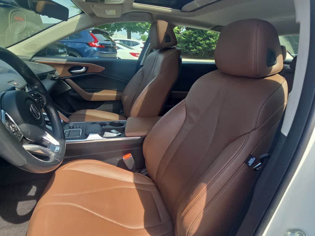 2023 Acura TLX w/Technology Package