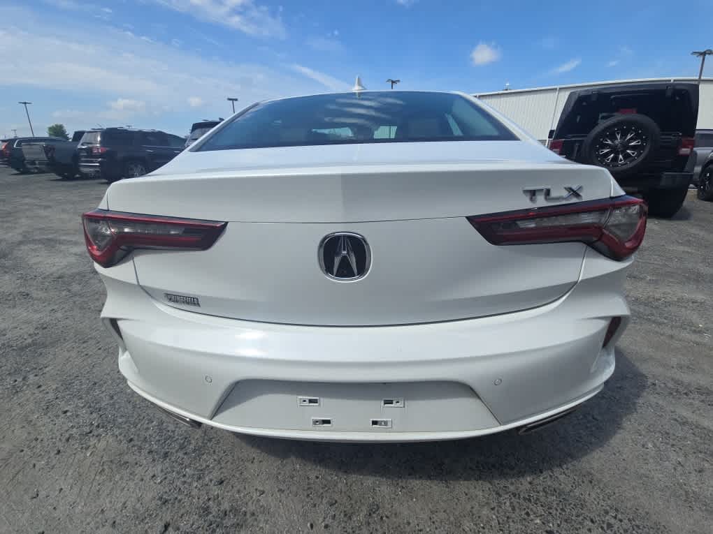 2023 Acura TLX w/Technology Package