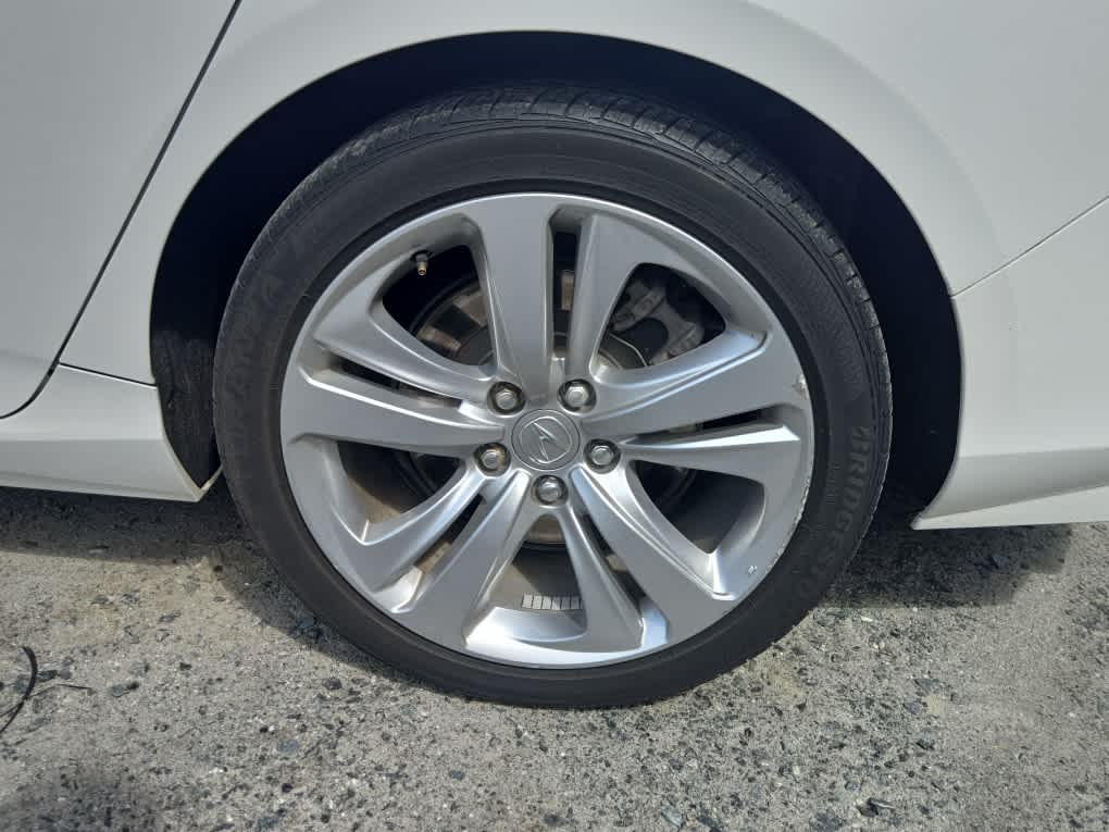 2023 Acura TLX w/Technology Package
