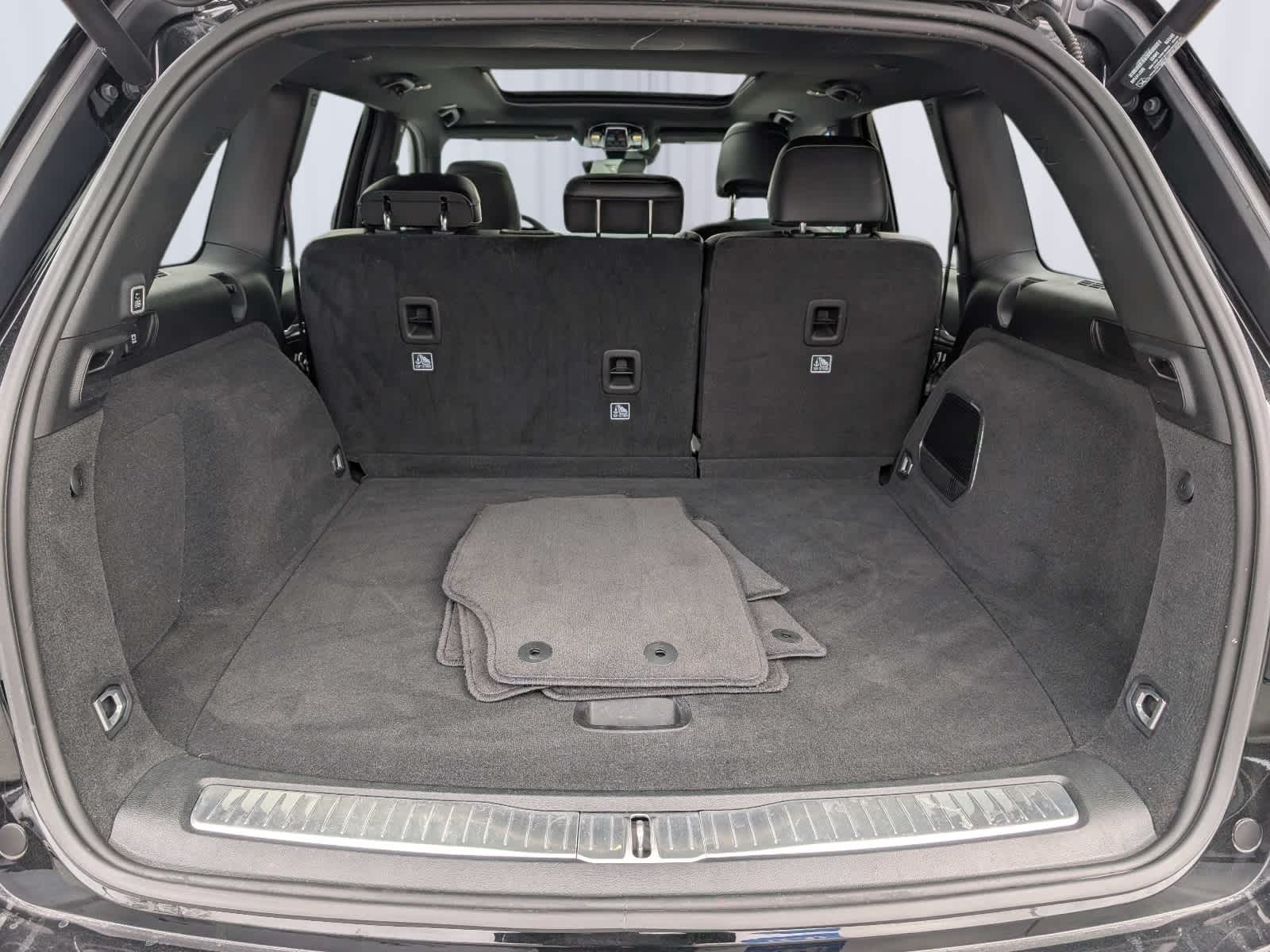 2022 Jeep Grand Cherokee 4xe Overland