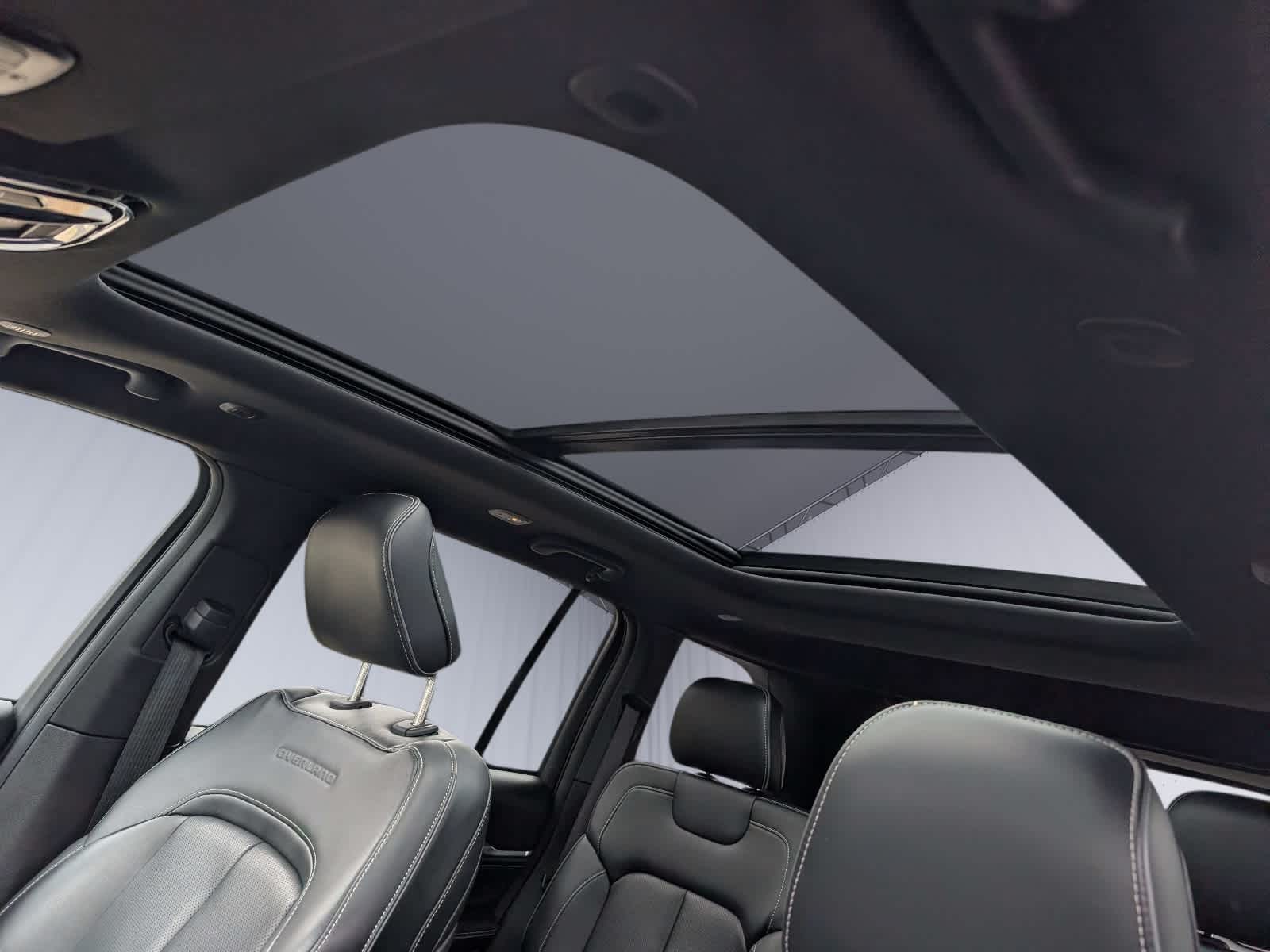 2022 Jeep Grand Cherokee 4xe Overland