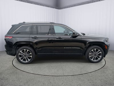2022 Jeep Grand Cherokee 4xe Overland