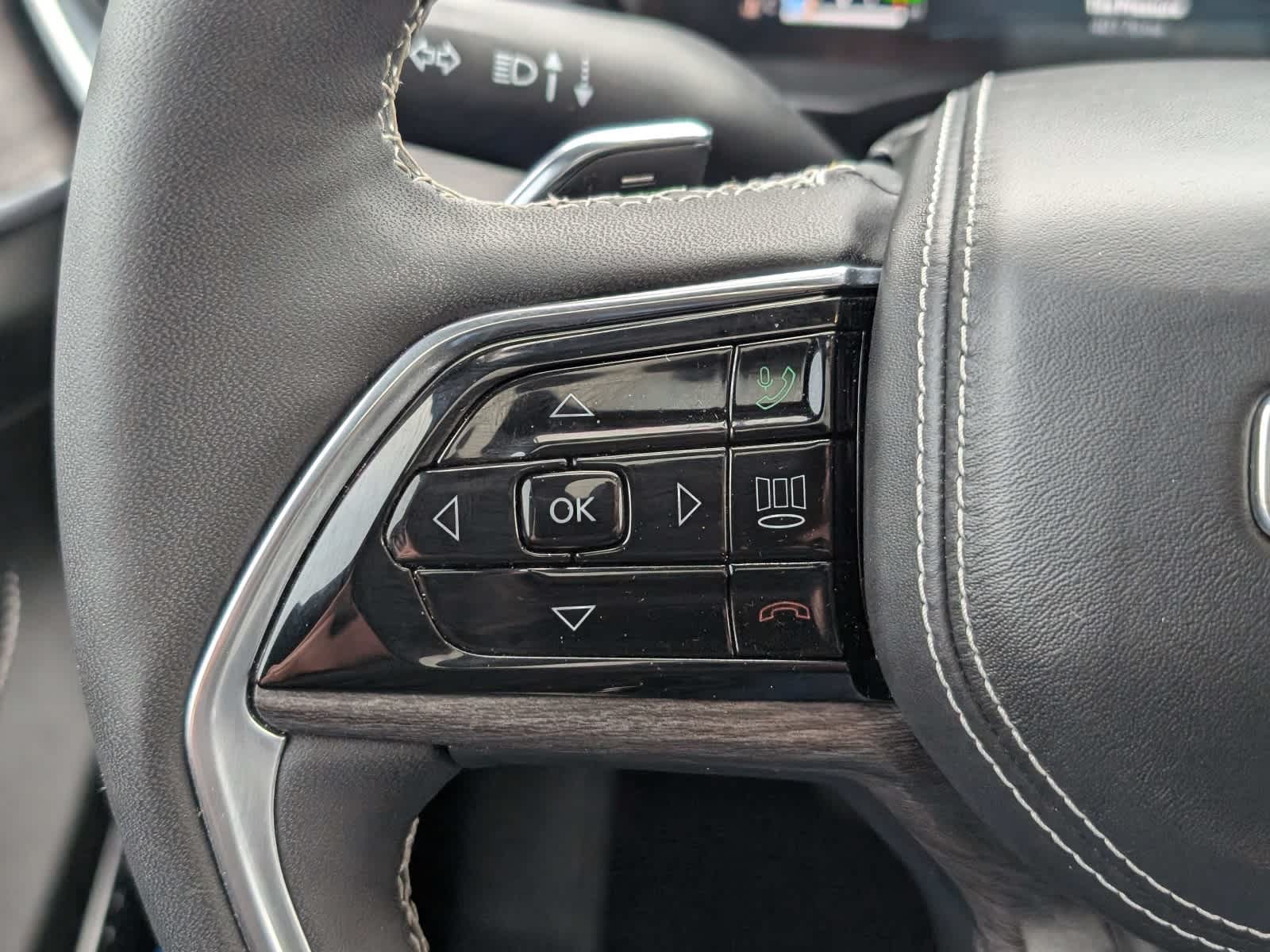 2022 Jeep Grand Cherokee 4xe Overland