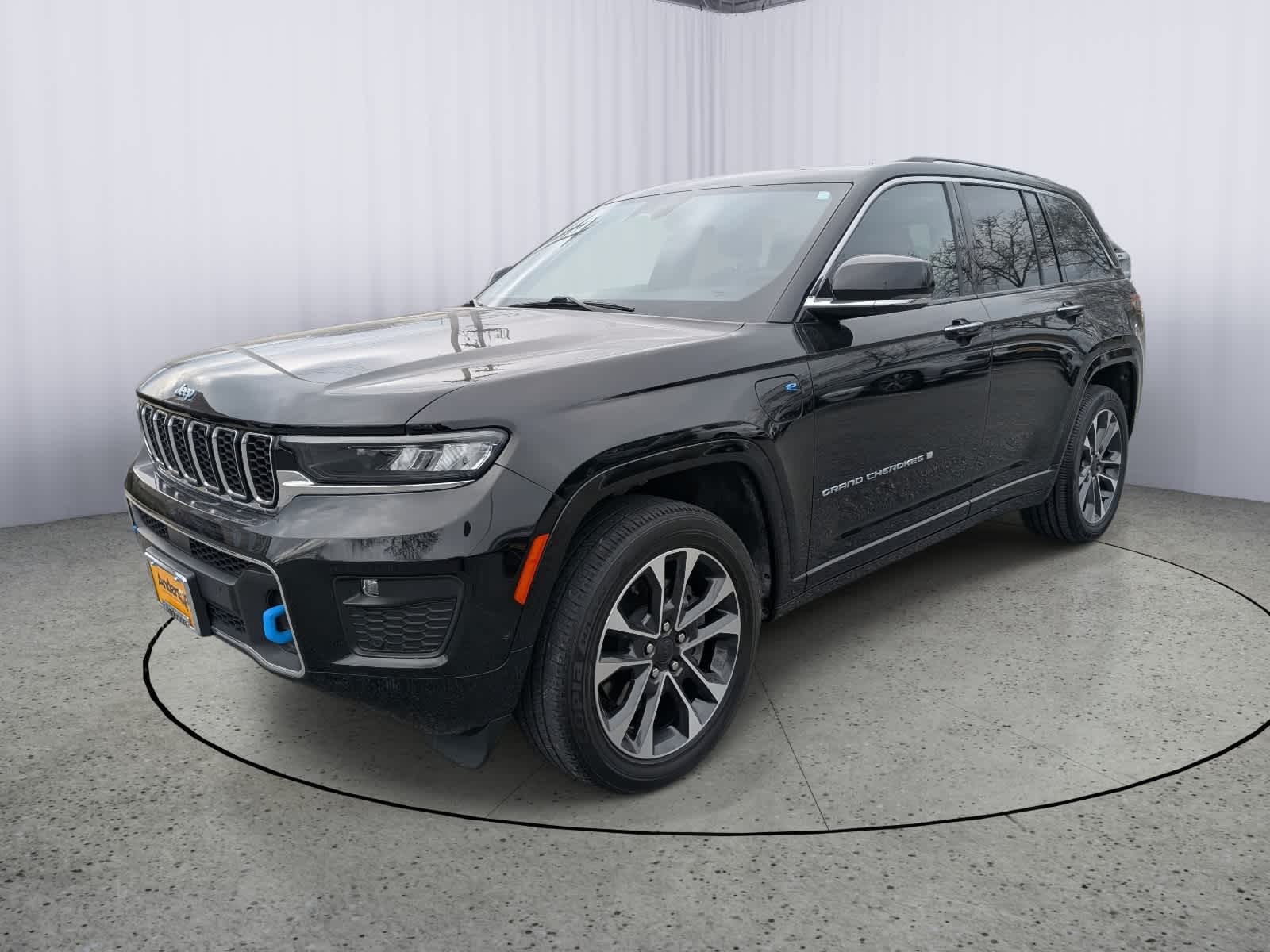 2022 Jeep Grand Cherokee 4xe Overland