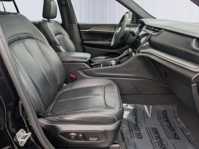 2022 Jeep Grand Cherokee 4xe Overland