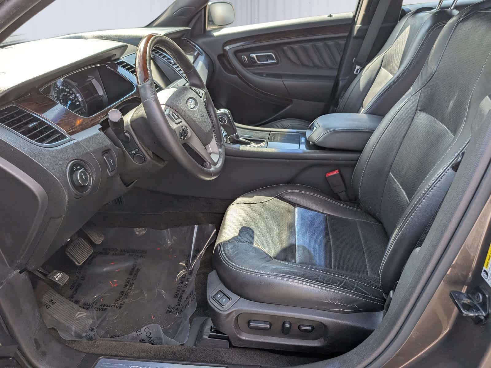 2015 Ford Taurus Limited