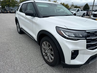 2025 Ford Explorer Active