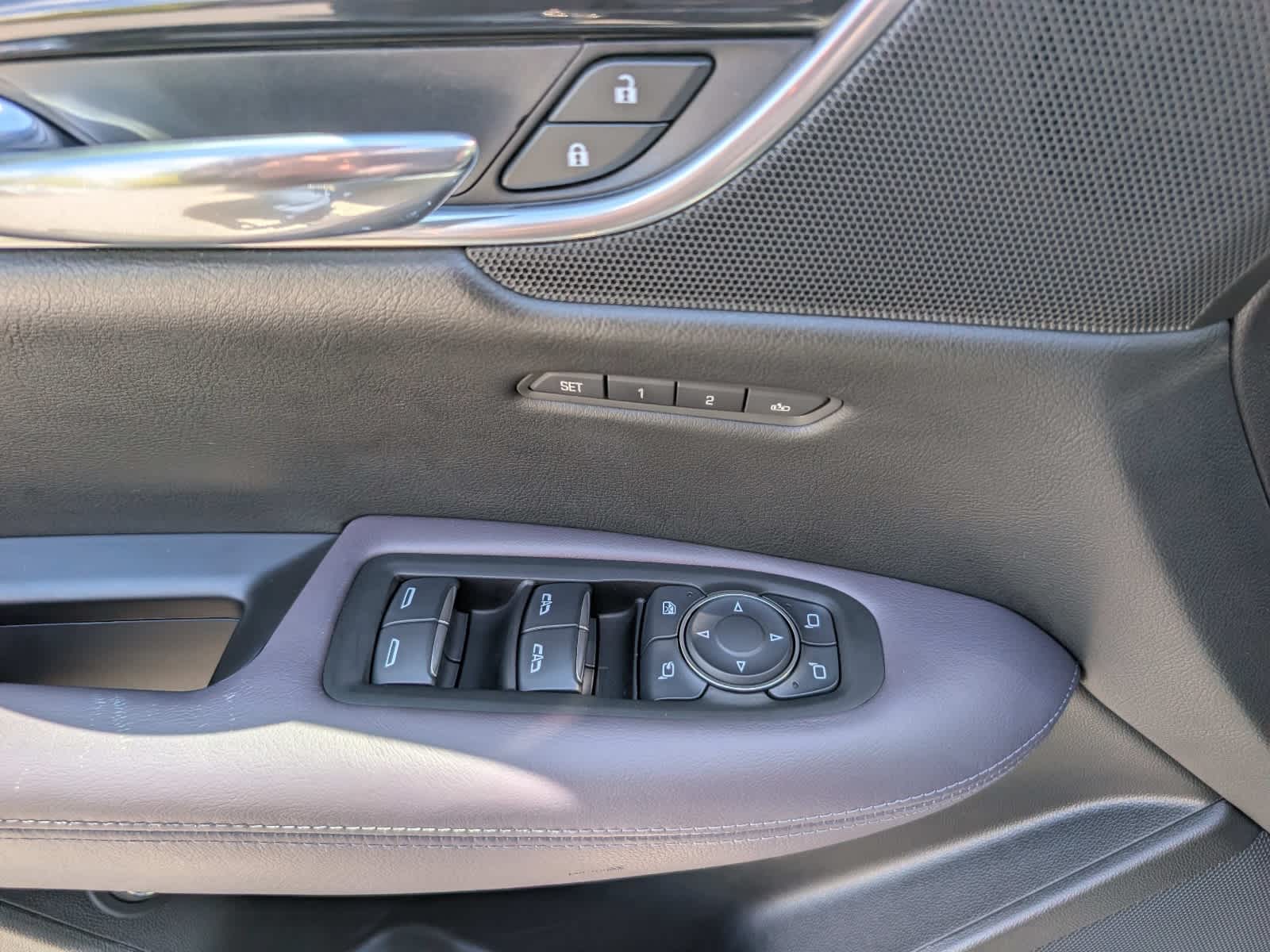 2017 Cadillac XT5 Luxury FWD