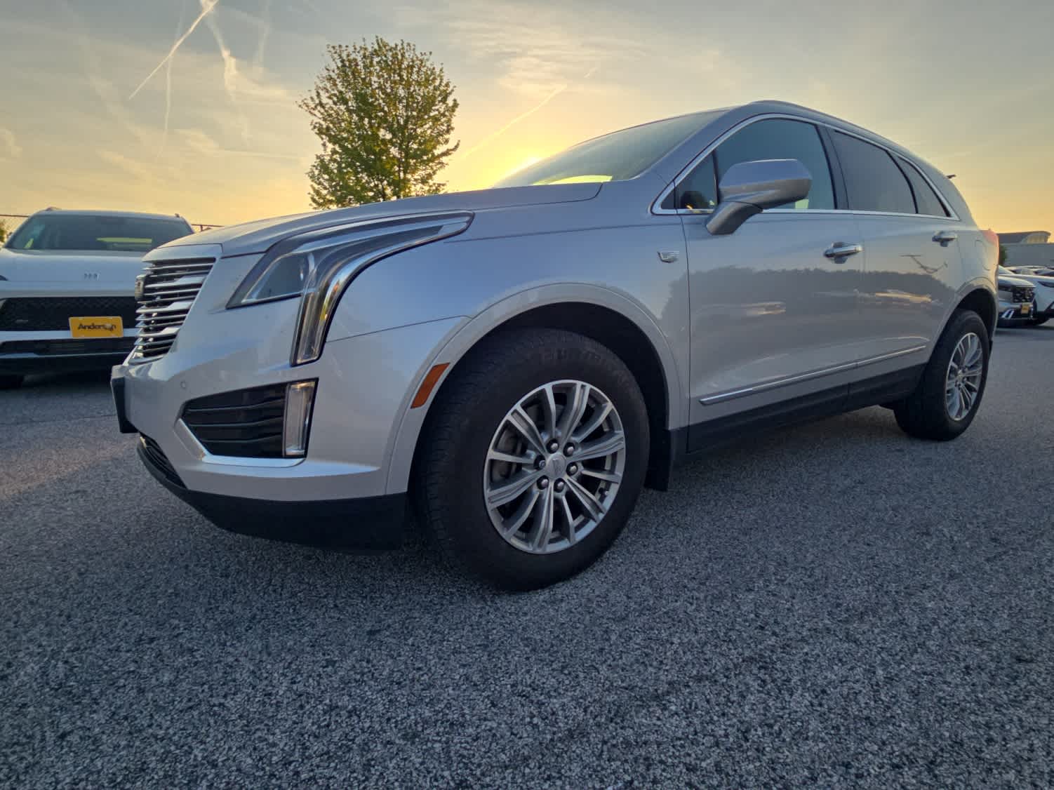 Used 2017 Cadillac XT5 Luxury with VIN 1GYKNBRS2HZ186958 for sale in Cockeysville, MD