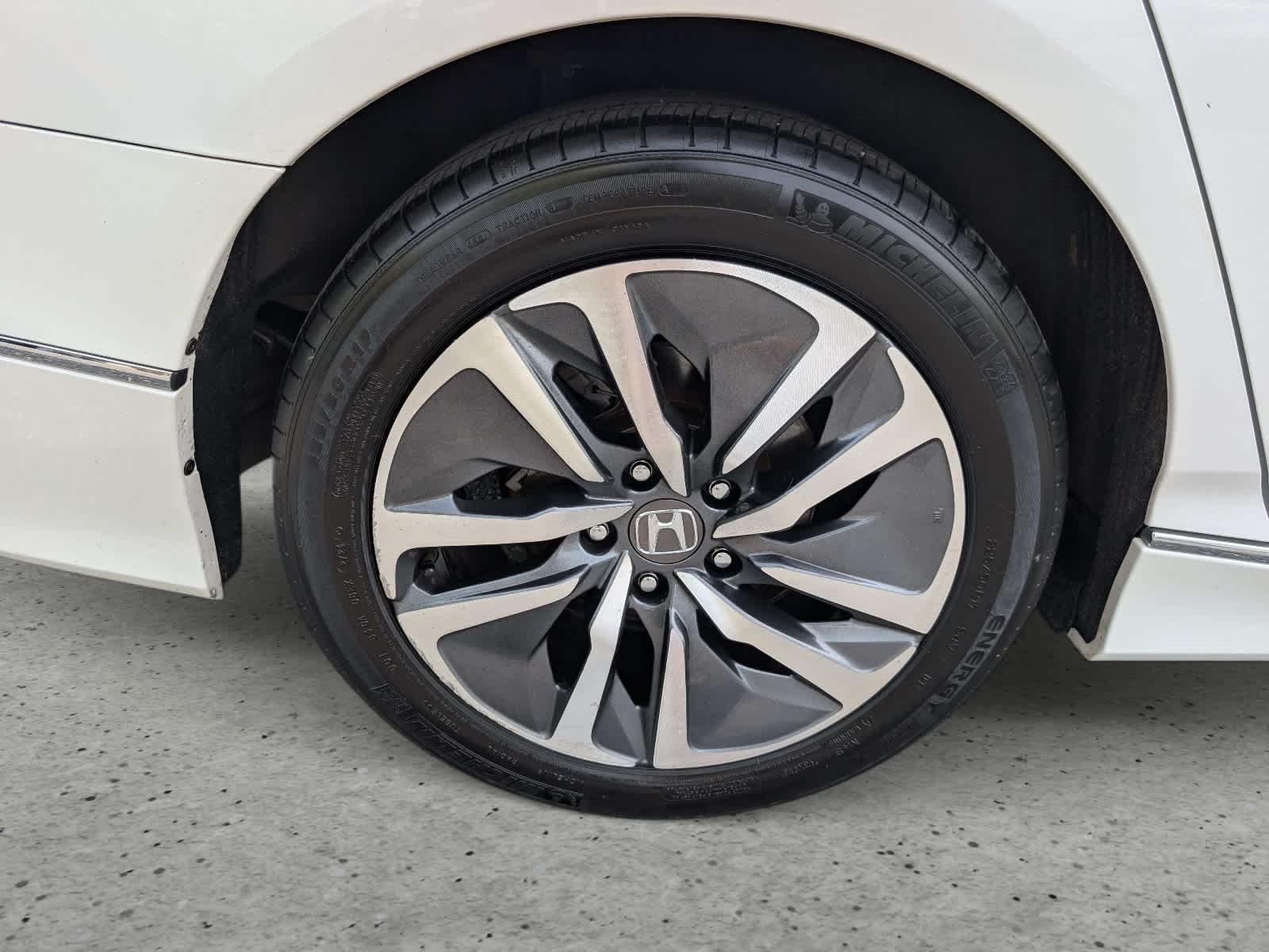 2022 Honda Accord Hybrid EX-L