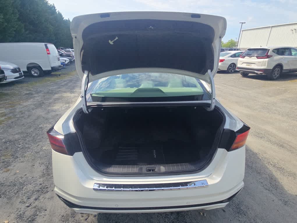 2023 Nissan Altima 2.5 SL