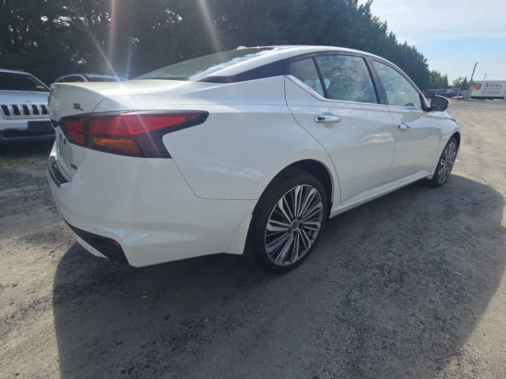 2023 Nissan Altima 2.5 SL