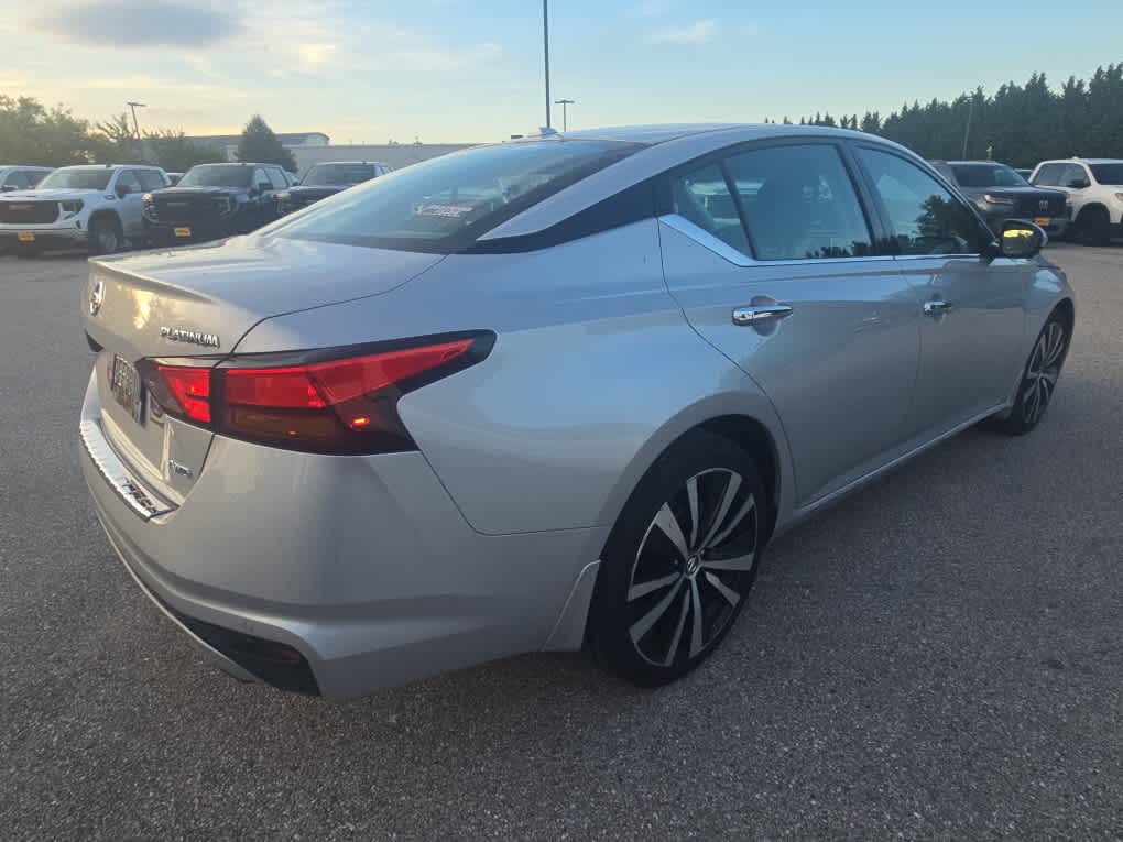 2020 Nissan Altima 2.5 Platinum