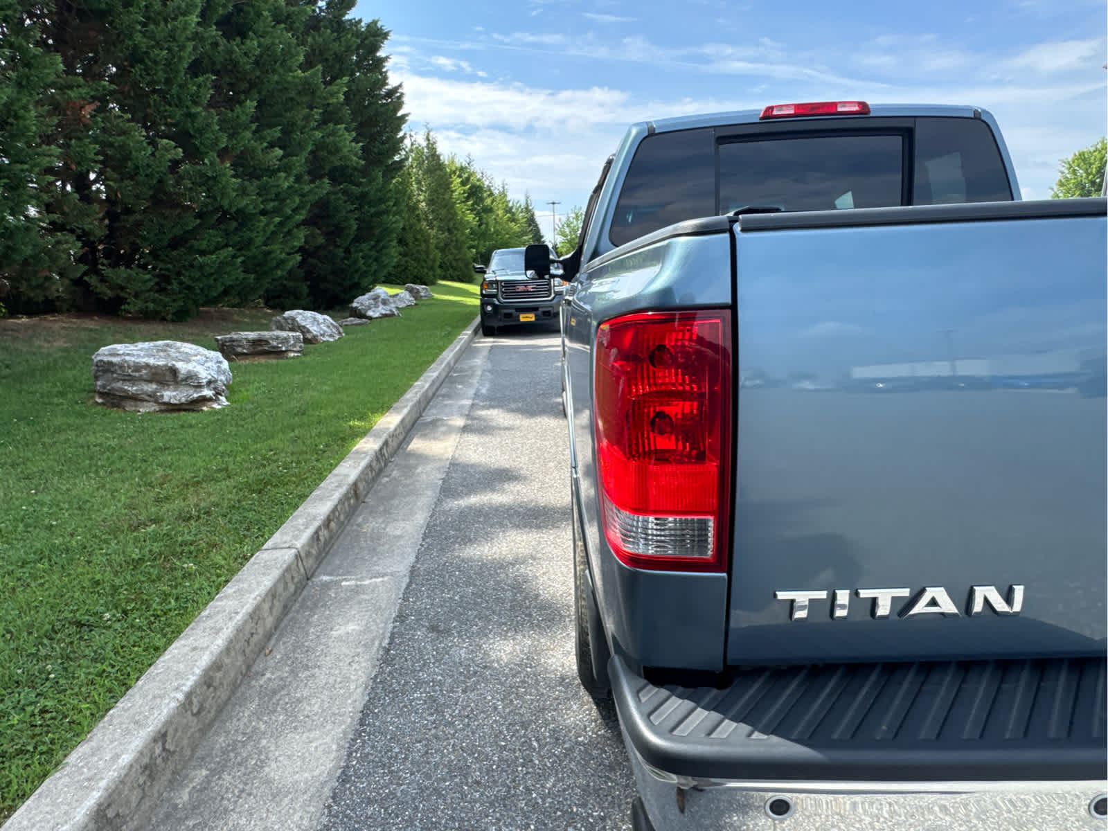 2012 Nissan Titan SL