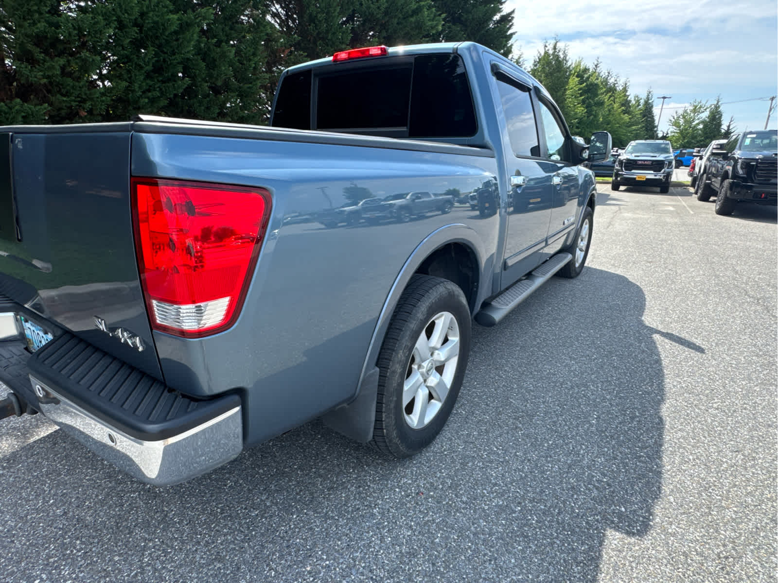 2012 Nissan Titan SL