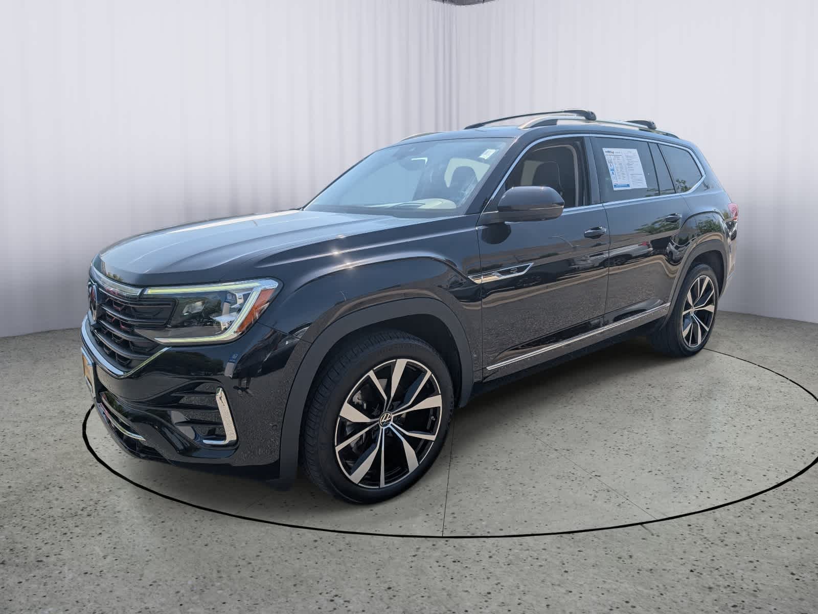 2025 Volkswagen Atlas 2.0T SEL Premium R-Line