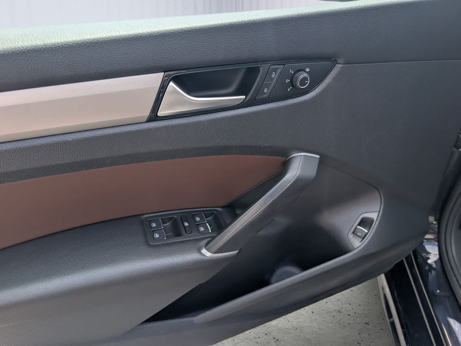 2022 Volkswagen Passat 2.0T SE