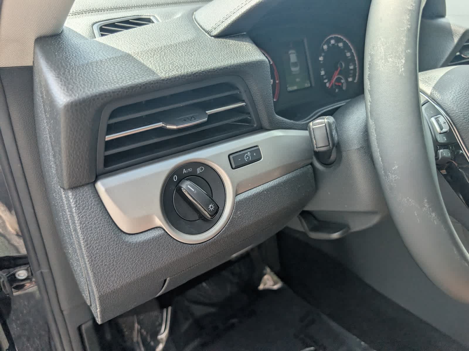 2022 Volkswagen Passat 2.0T SE