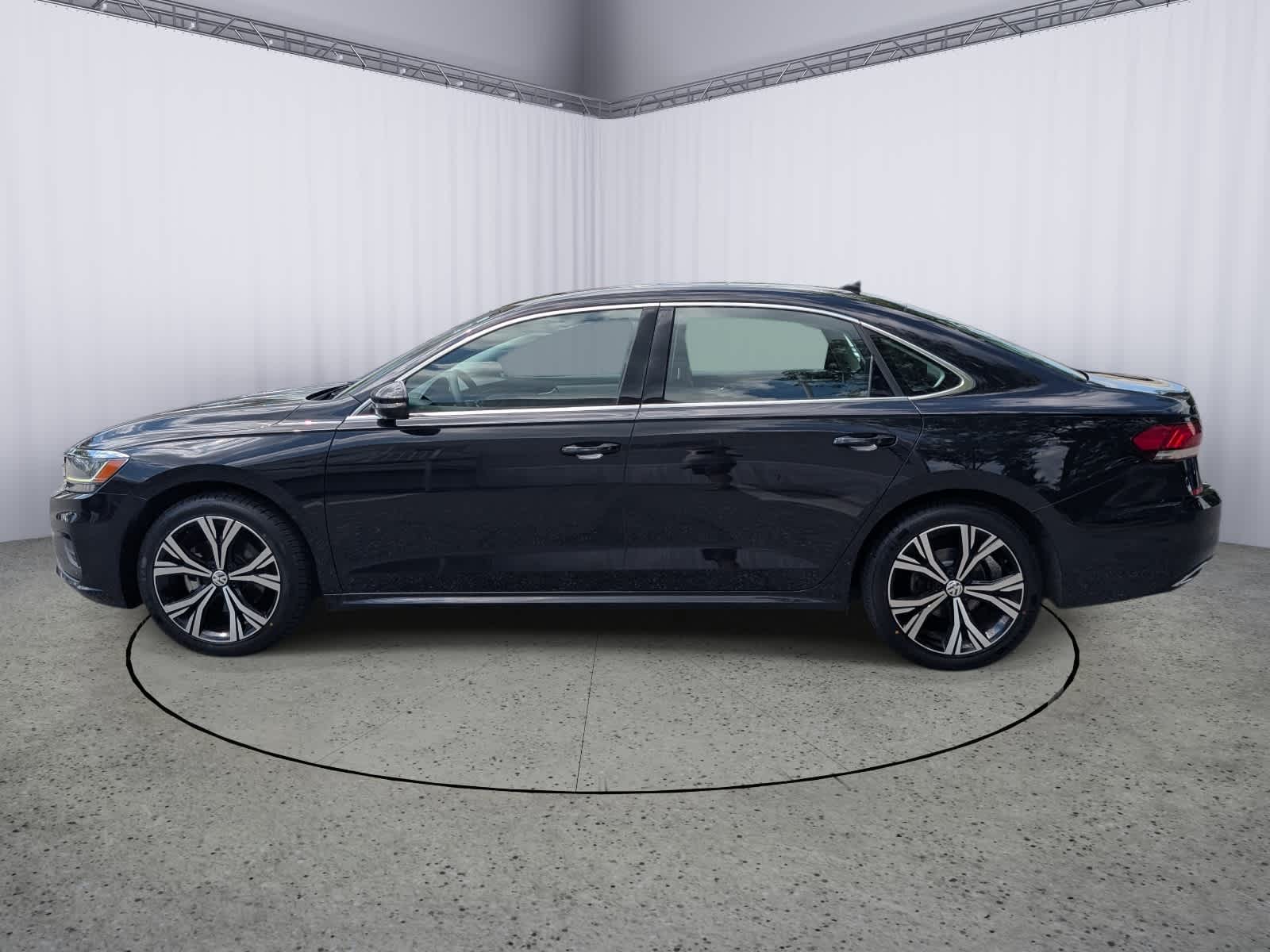 2022 Volkswagen Passat 2.0T SE