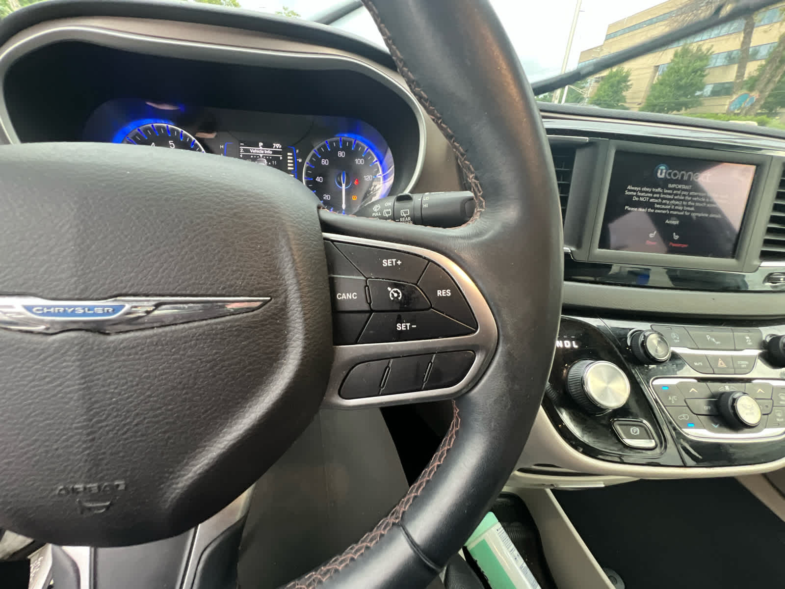 2018 Chrysler Pacifica Touring L