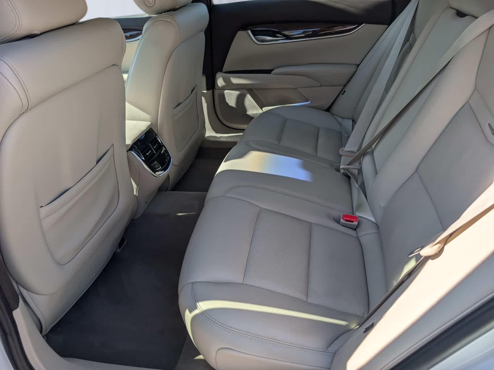 2016 Cadillac XTS Luxury Collection