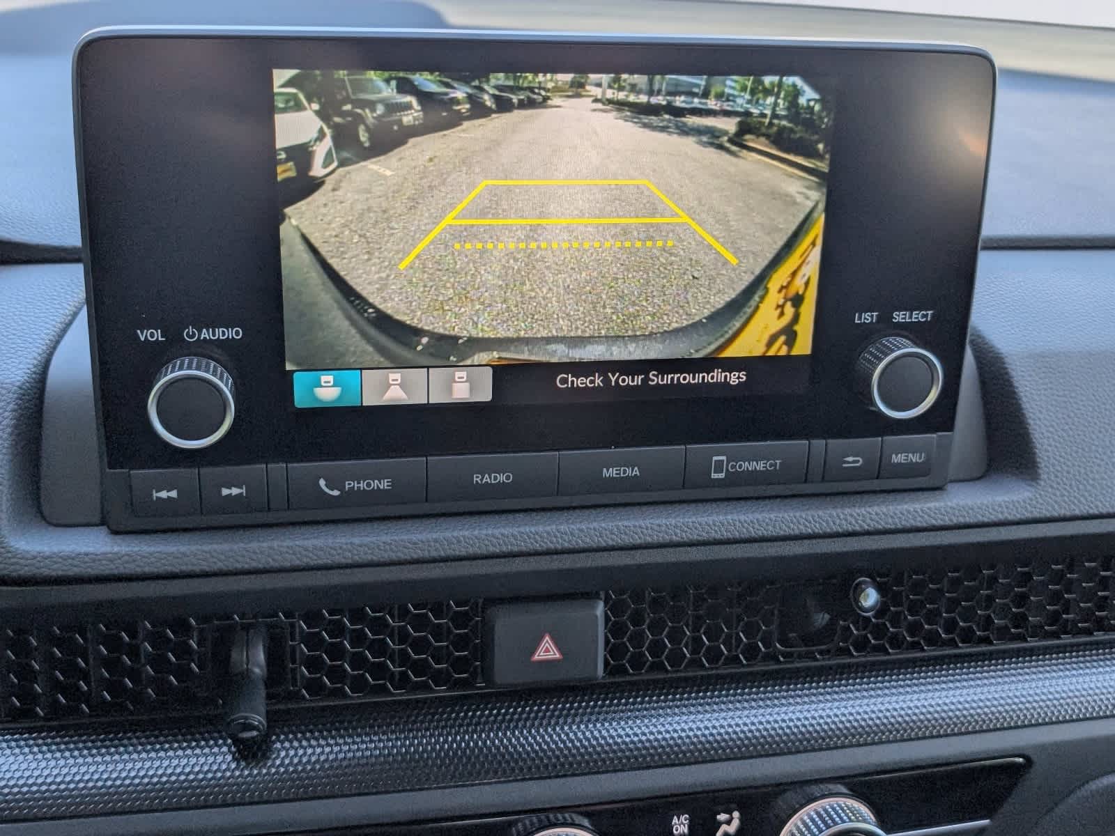 2024 Honda CR-V LX - Photo 26