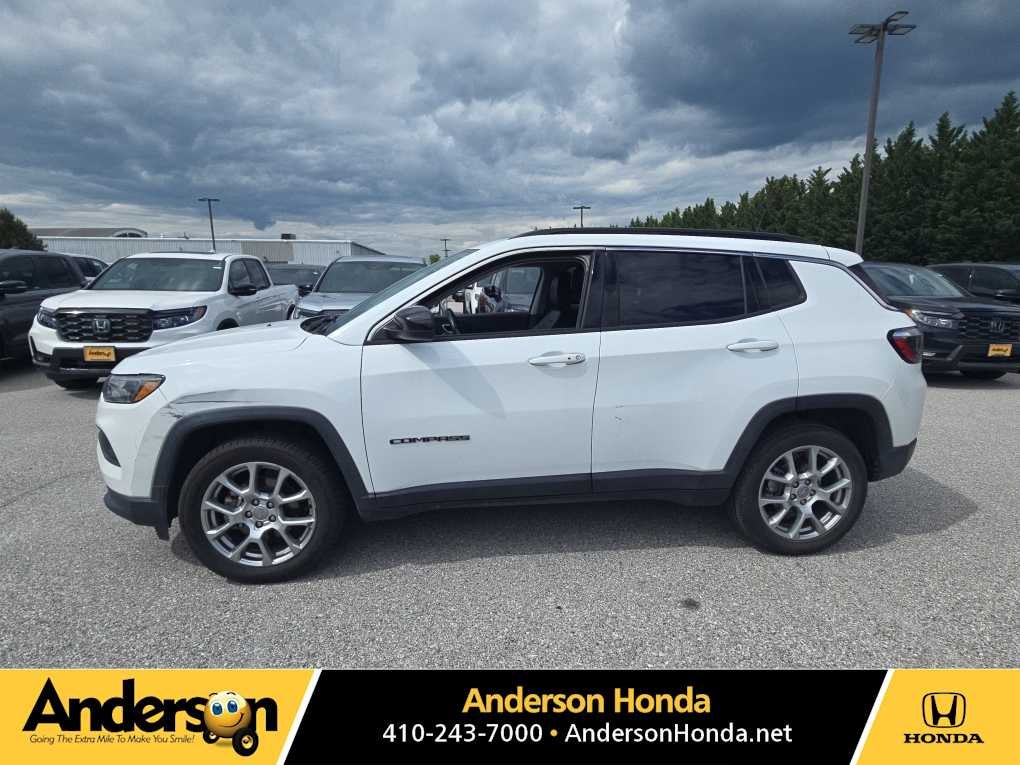2022 Jeep Compass Latitude Lux