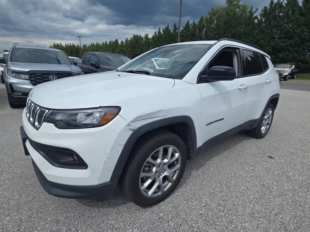 2022 Jeep Compass Latitude Lux