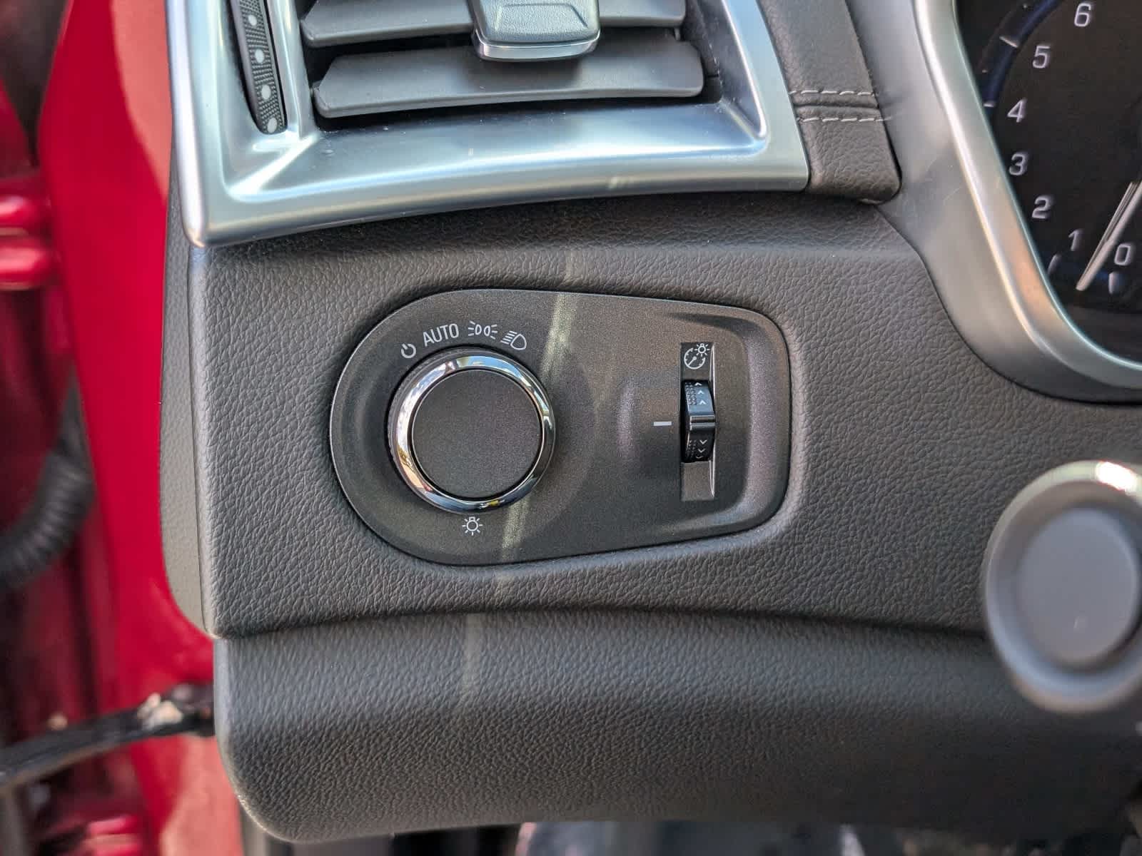 2016 Cadillac SRX Base