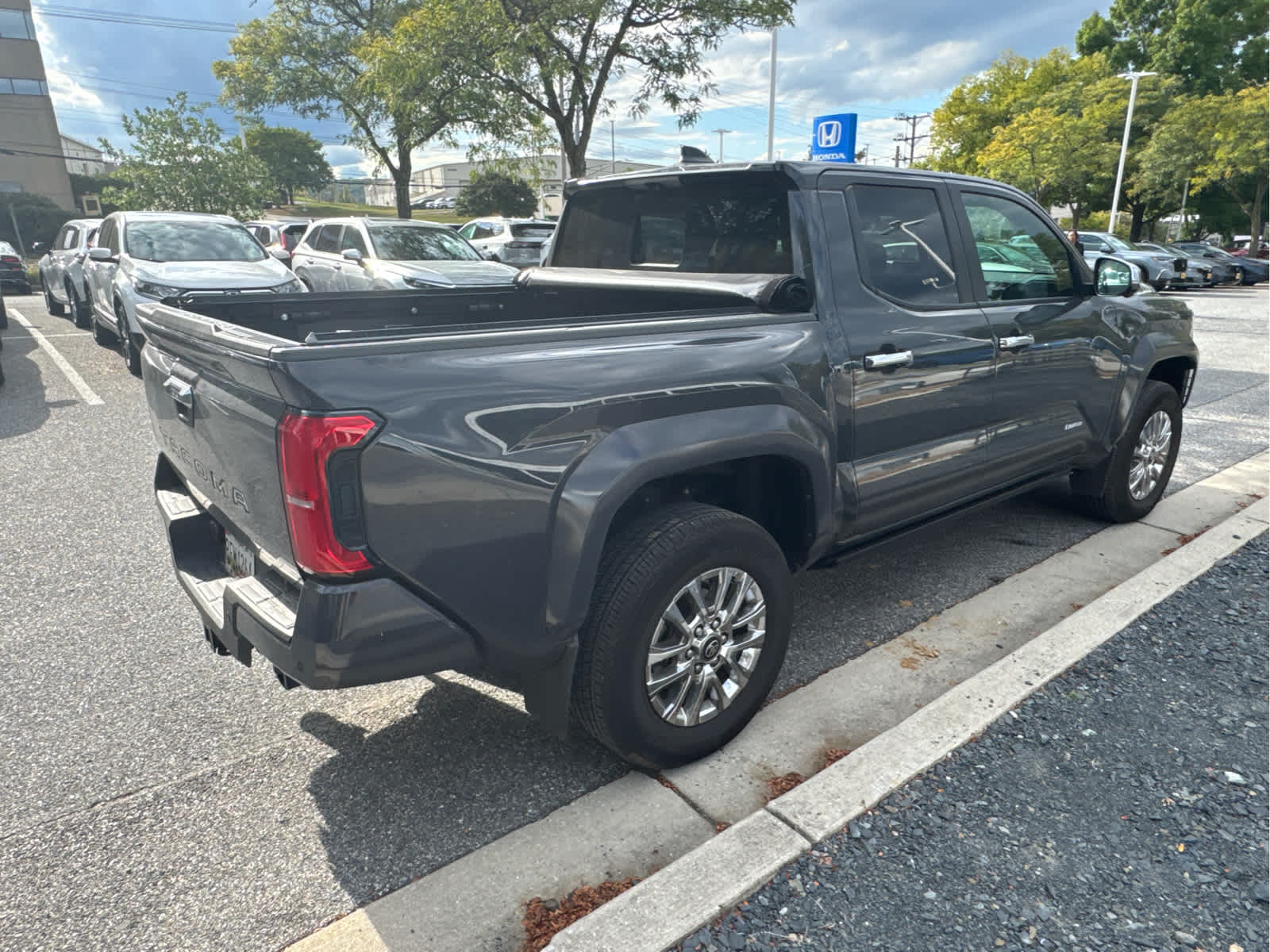 2024 Toyota Tacoma Limited