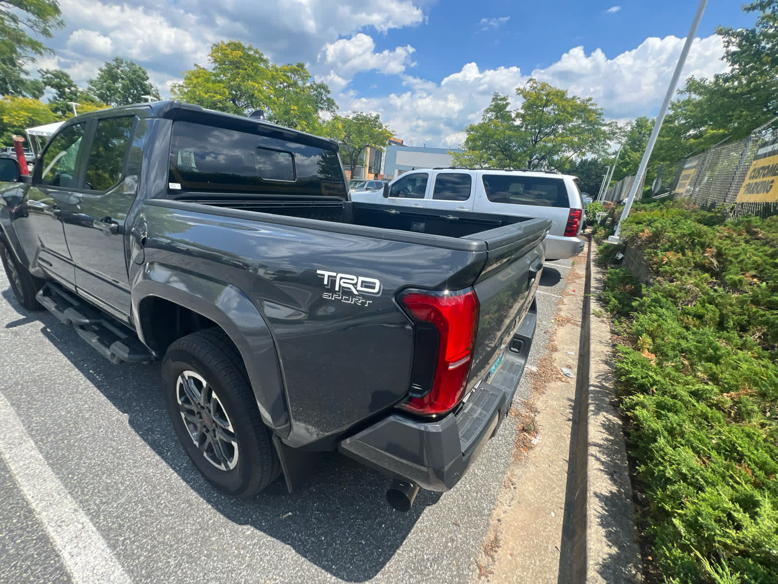 2024 Toyota Tacoma TRD Sport