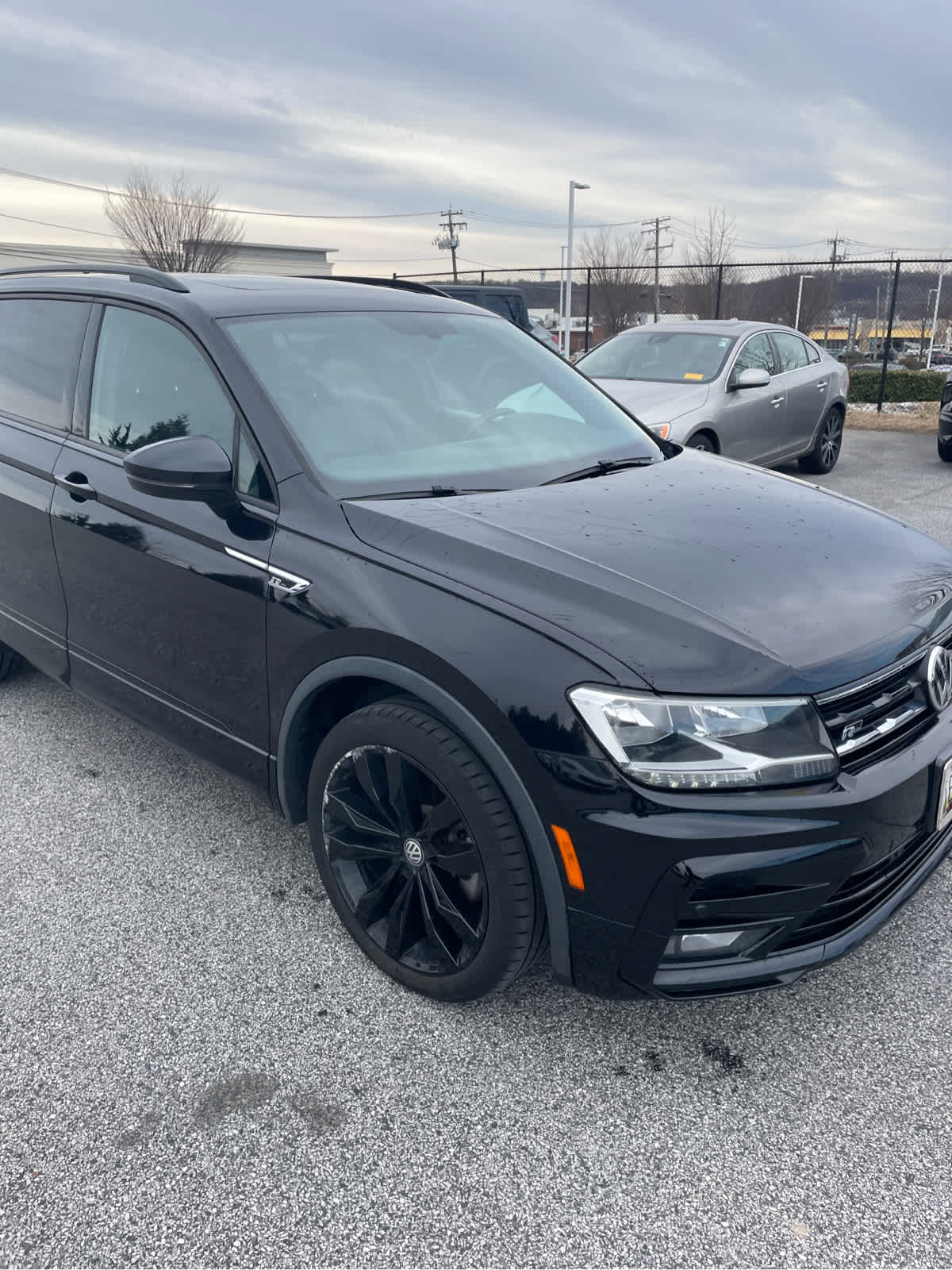 2021 Volkswagen Tiguan SE R-Line Black