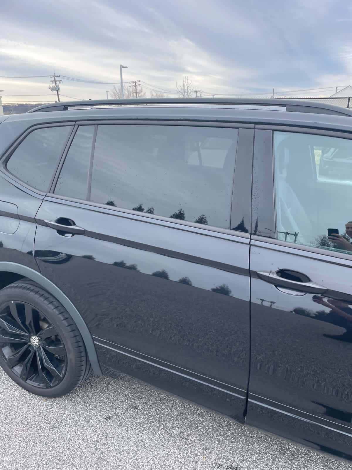 2021 Volkswagen Tiguan SE R-Line Black