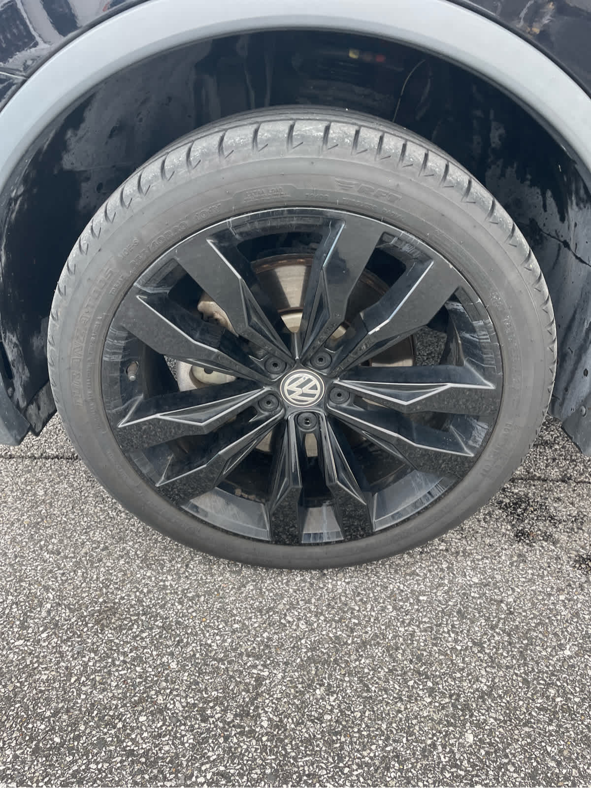 2021 Volkswagen Tiguan SE R-Line Black