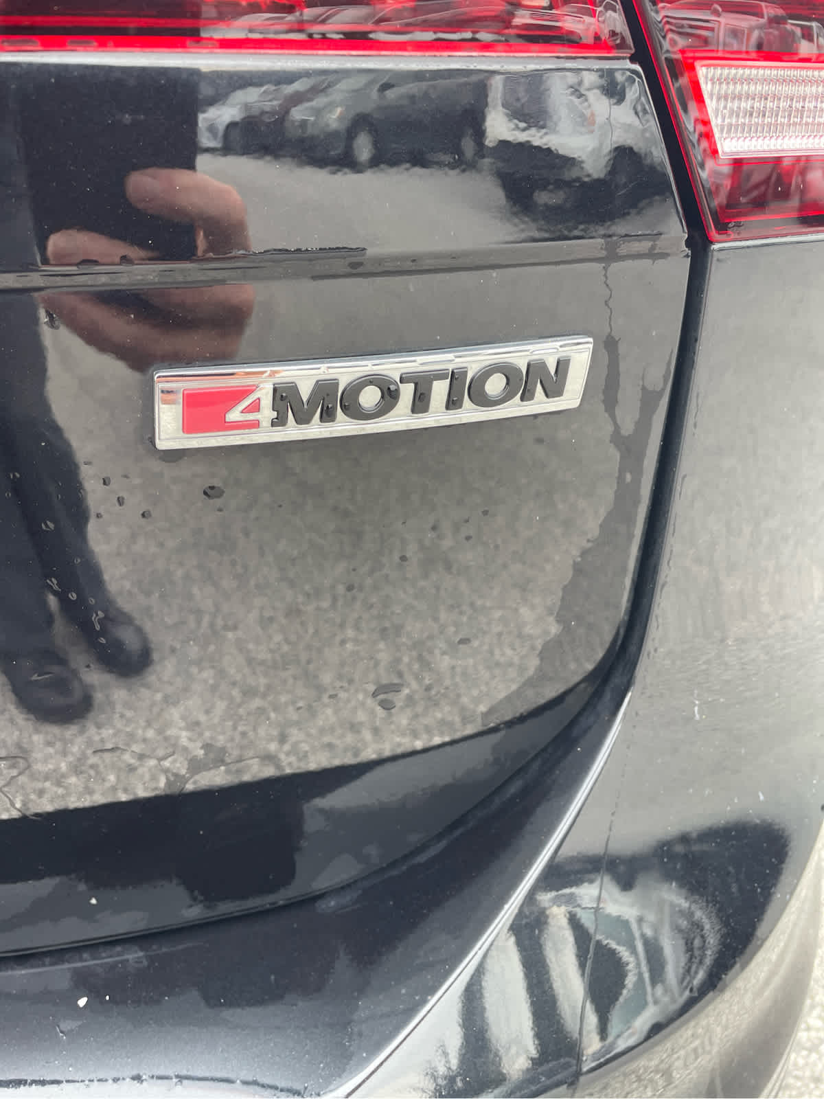 2021 Volkswagen Tiguan SE R-Line Black