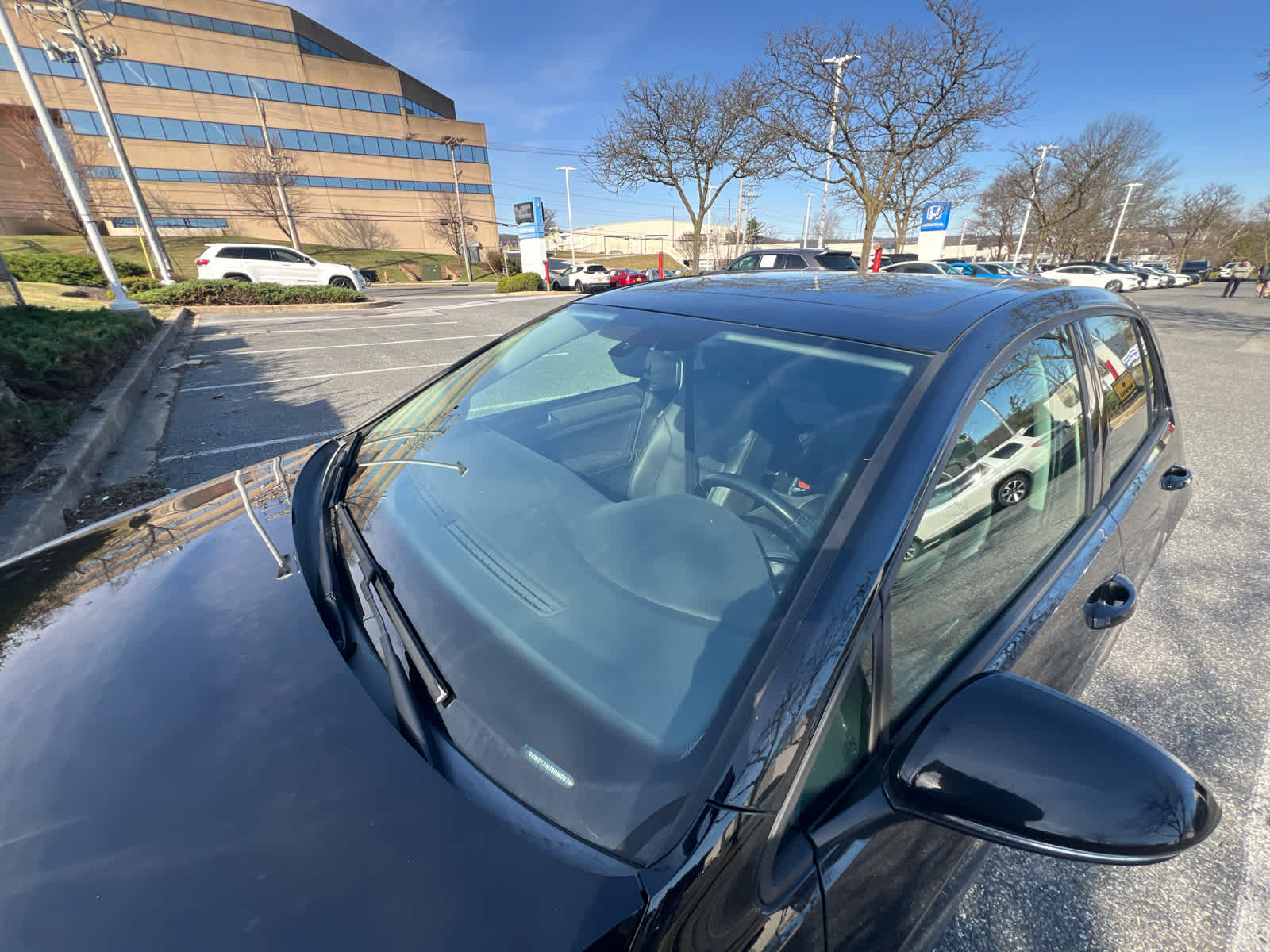 2017 Volkswagen Golf Wolfsburg Edition