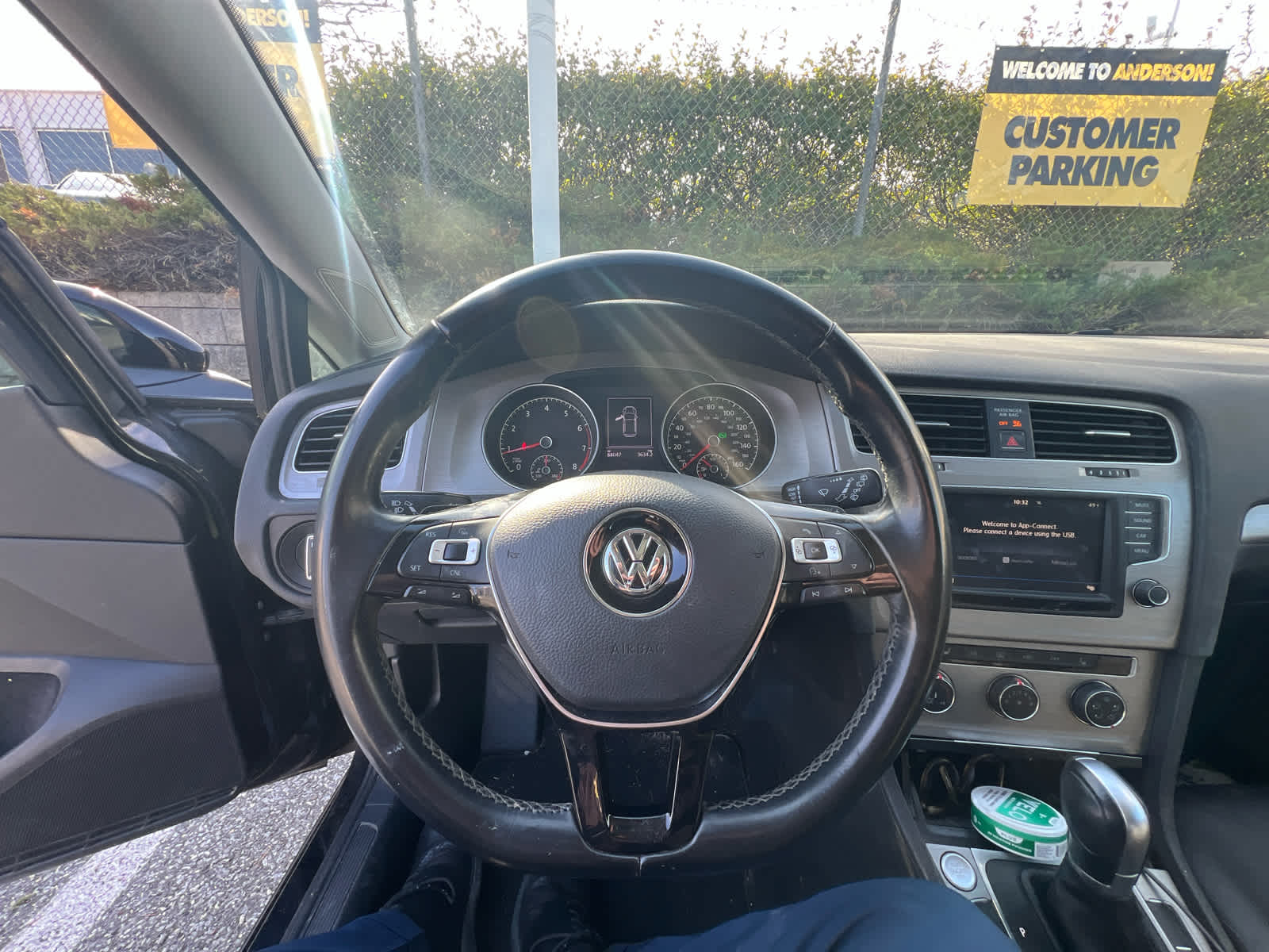 2017 Volkswagen Golf Wolfsburg Edition