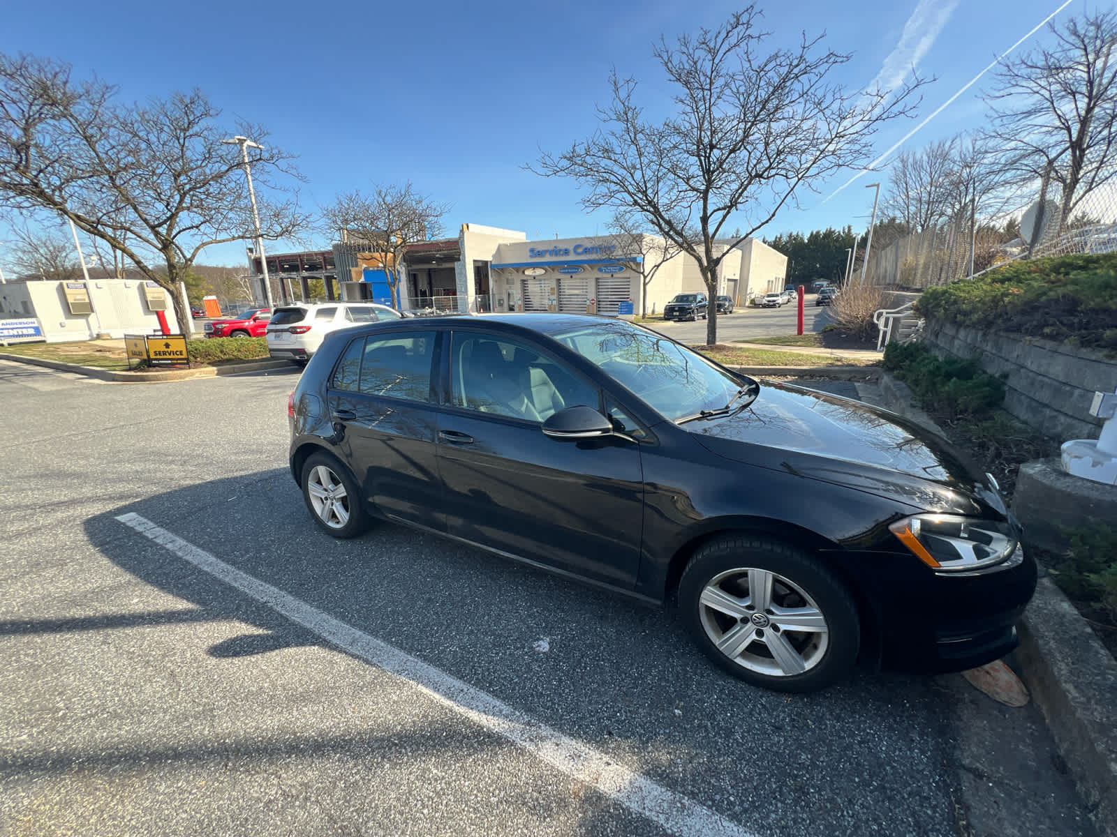 2017 Volkswagen Golf Wolfsburg Edition