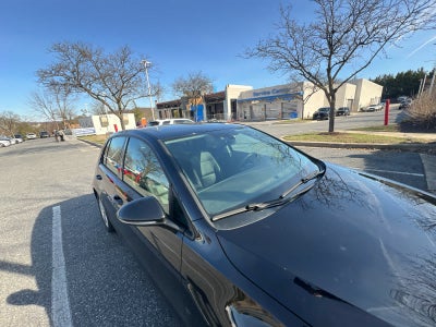 2017 Volkswagen Golf Wolfsburg Edition