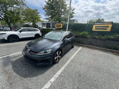 2019 Volkswagen Golf GTI S