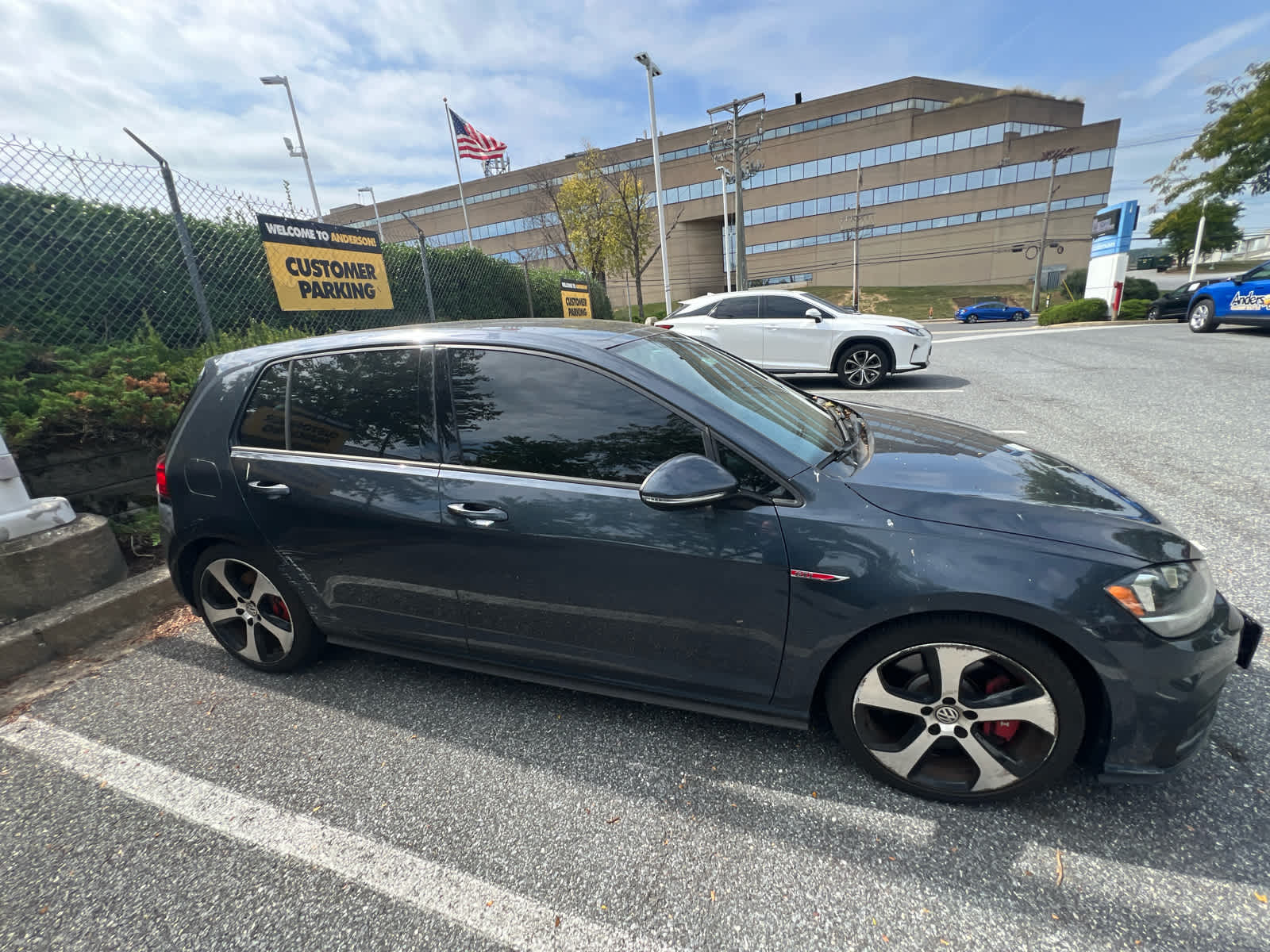 2019 Volkswagen Golf GTI S