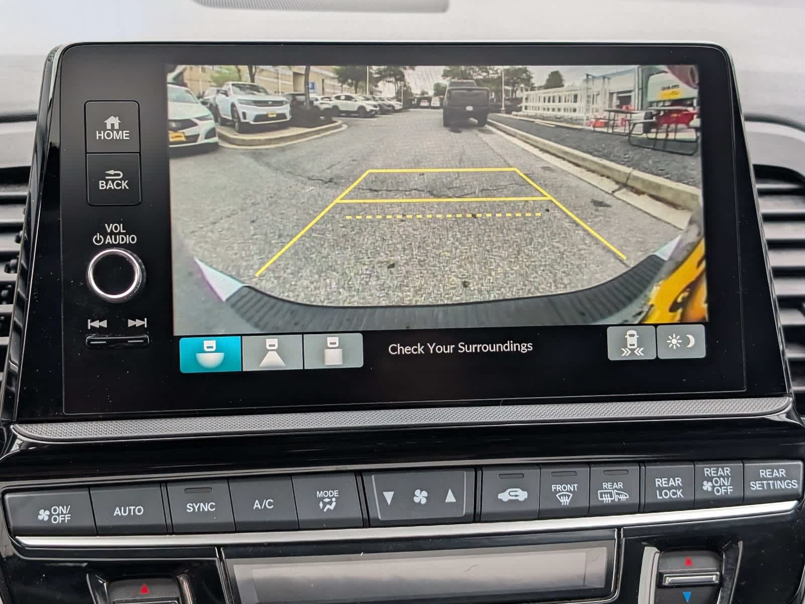 2025 Honda Odyssey EX-L - Photo 32