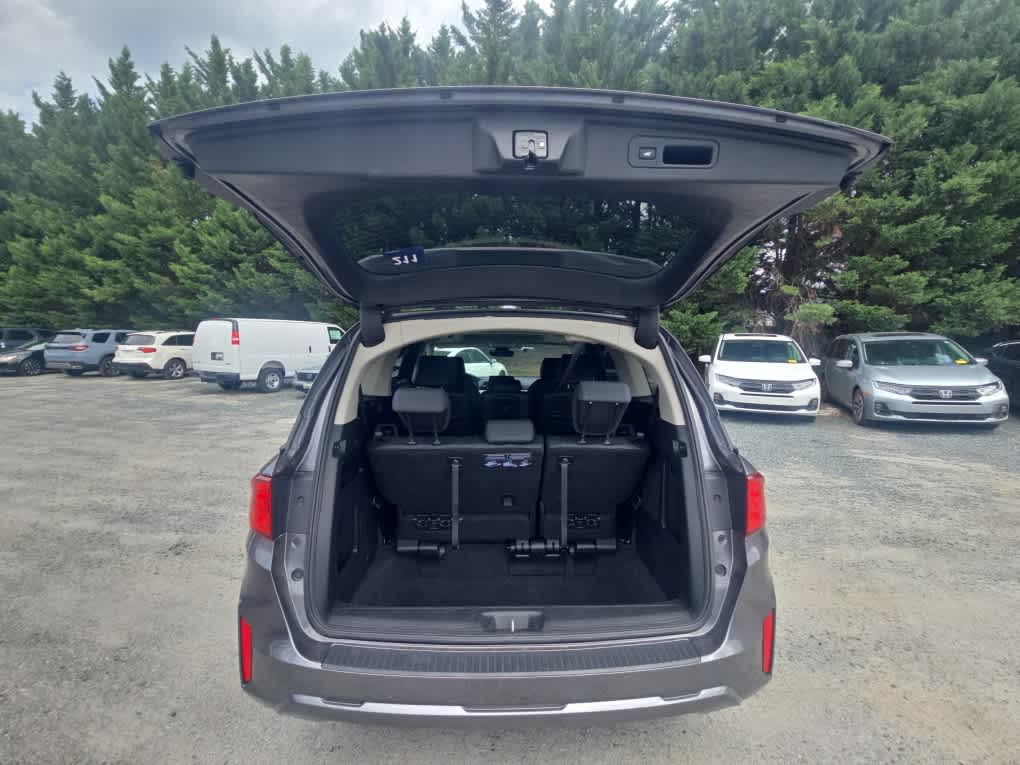 2025 Honda Odyssey EX-L - Photo 13
