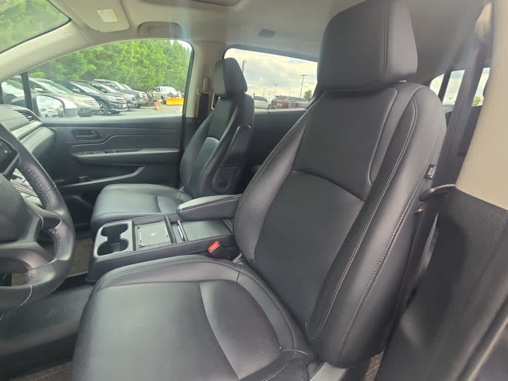 2025 Honda Odyssey EX-L - Photo 16