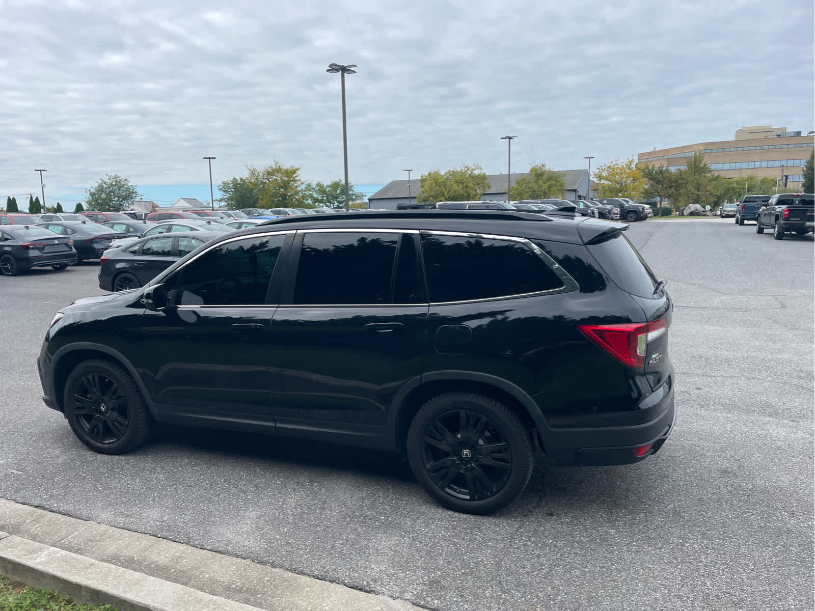 2022 Honda Pilot Special Edition