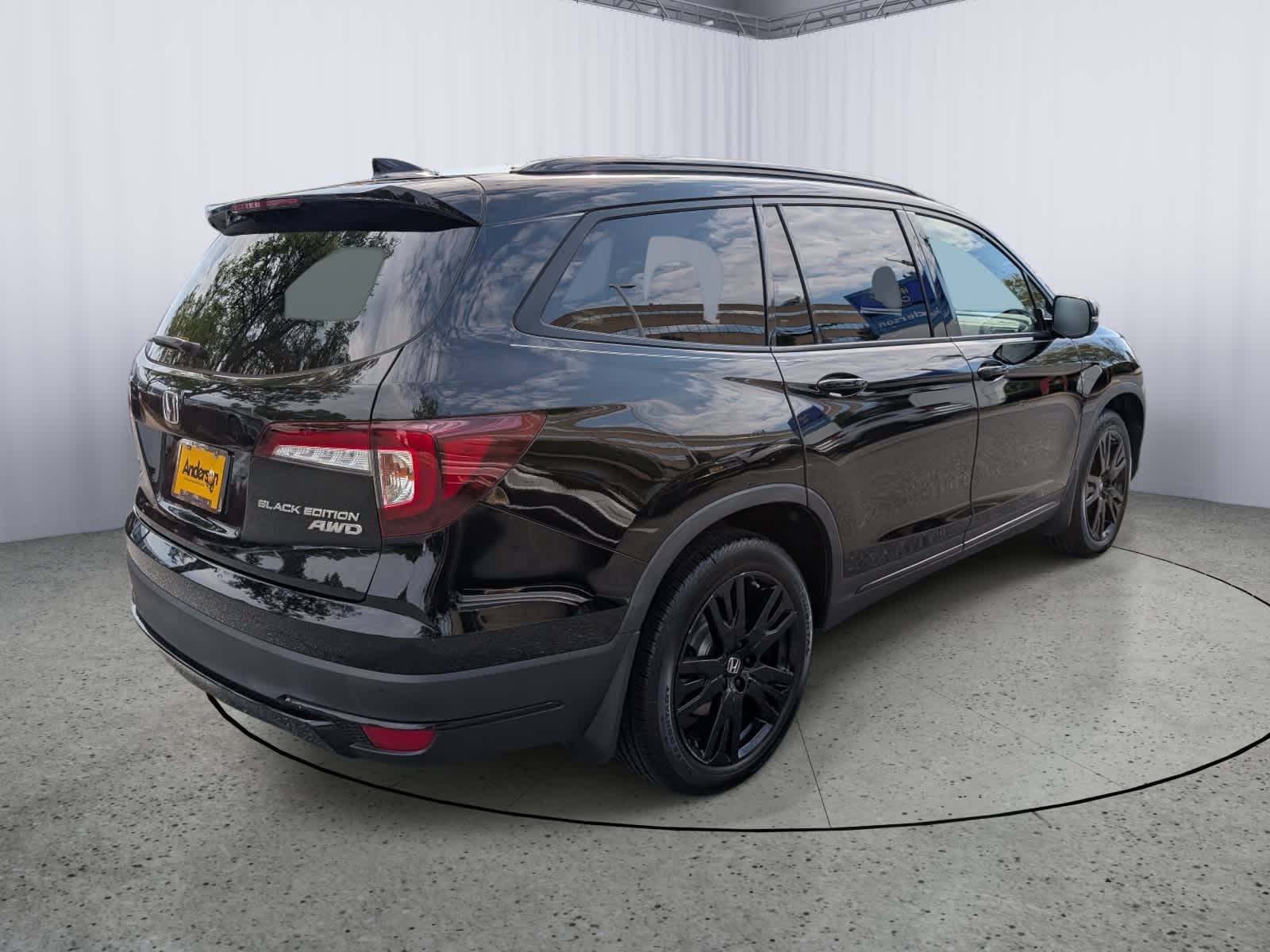 2022 Honda Pilot Black Edition
