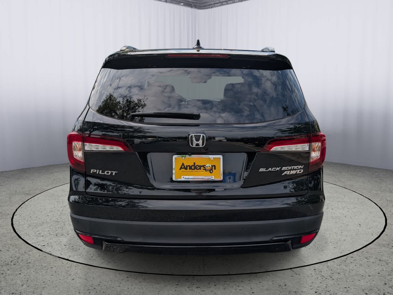 2022 Honda Pilot Black Edition