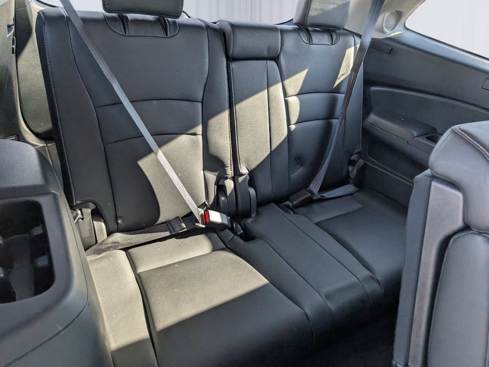 2022 Honda Pilot Touring 8-Passenger