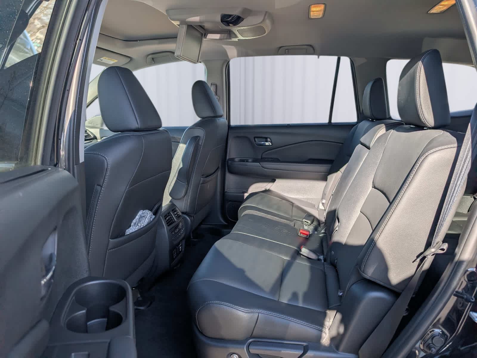 2022 Honda Pilot Touring 8-Passenger