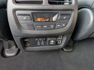 2022 Honda Pilot Touring 8-Passenger